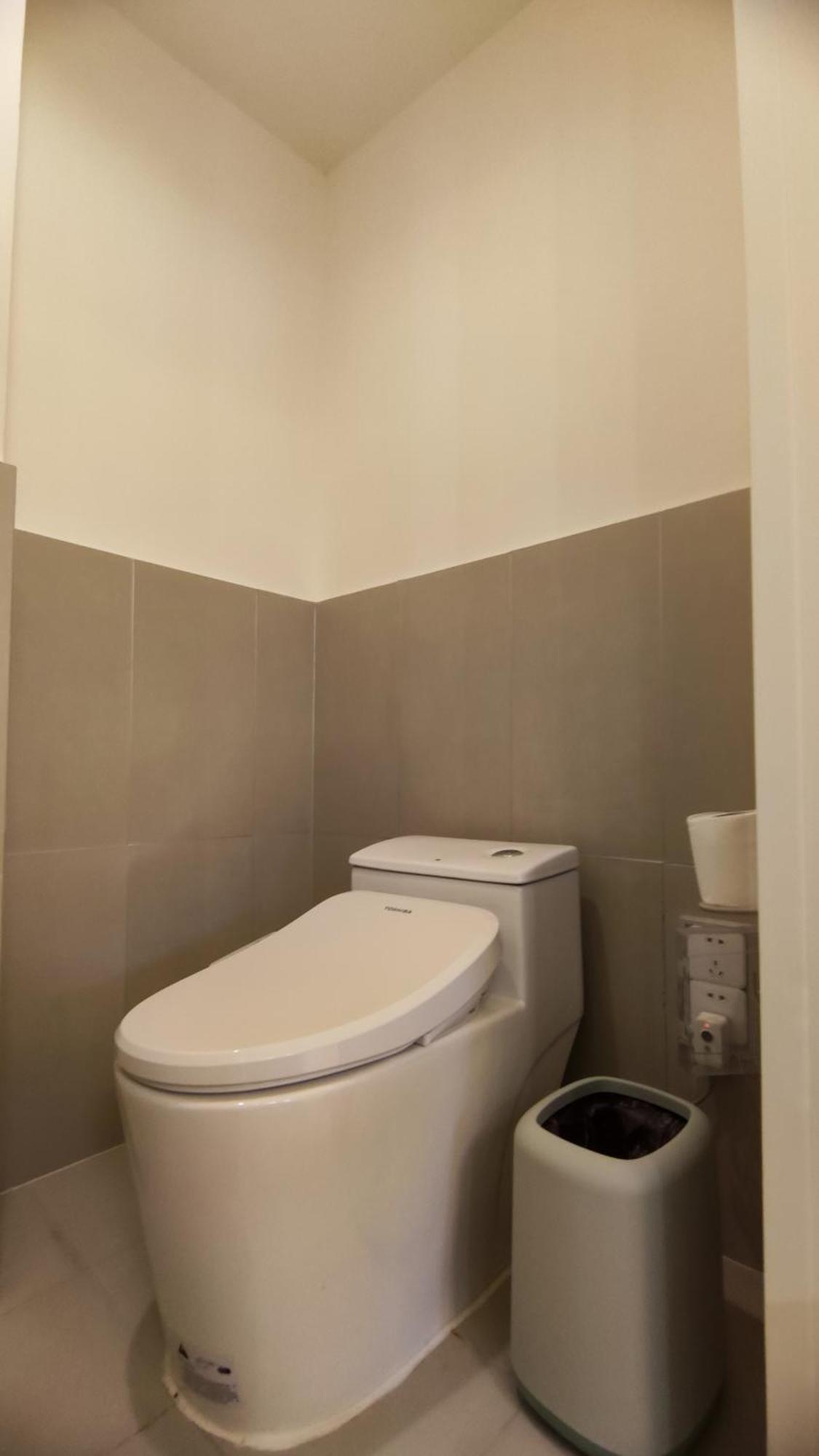 Qi Meng Rainbow Bridge Subbranch Hotel 4*