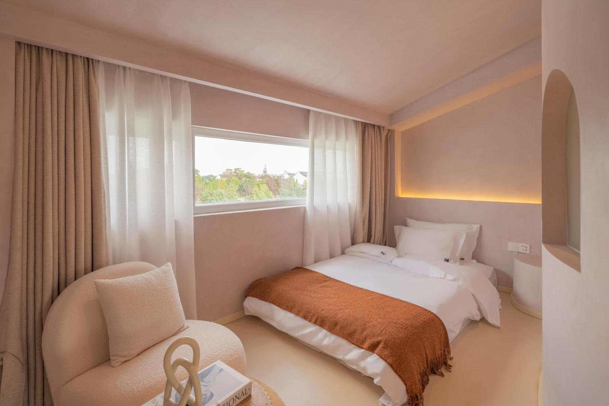 Qi Meng Rainbow Bridge Subbranch Hotel Shanghai