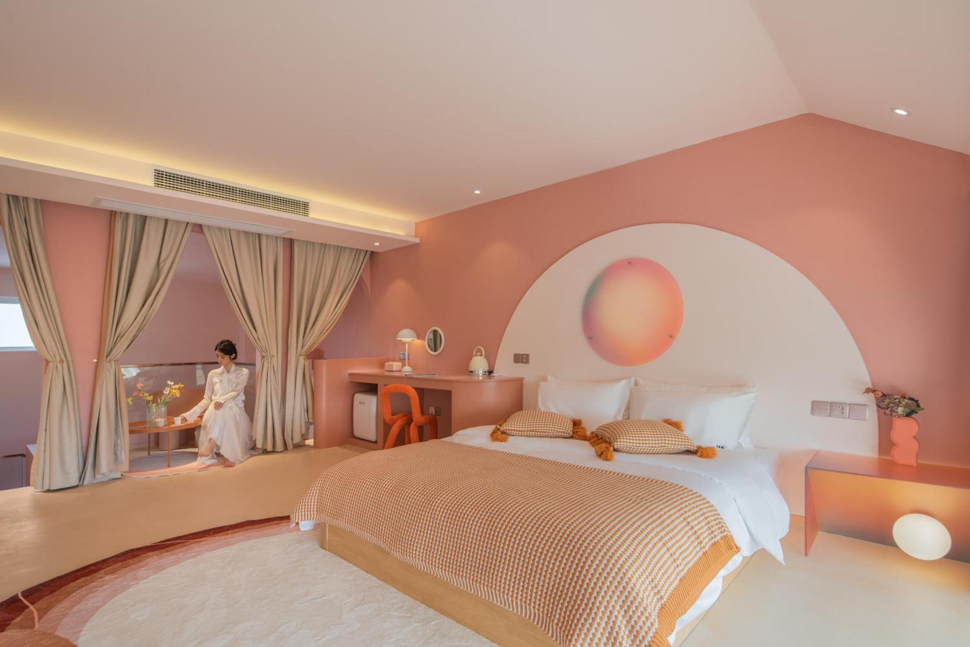 Hotel Qi Meng Rainbow Bridge Subbranch
